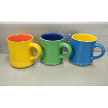 Caneca cerâmica de dois tons, nova caneca cerâmica de forma. Caneca de café